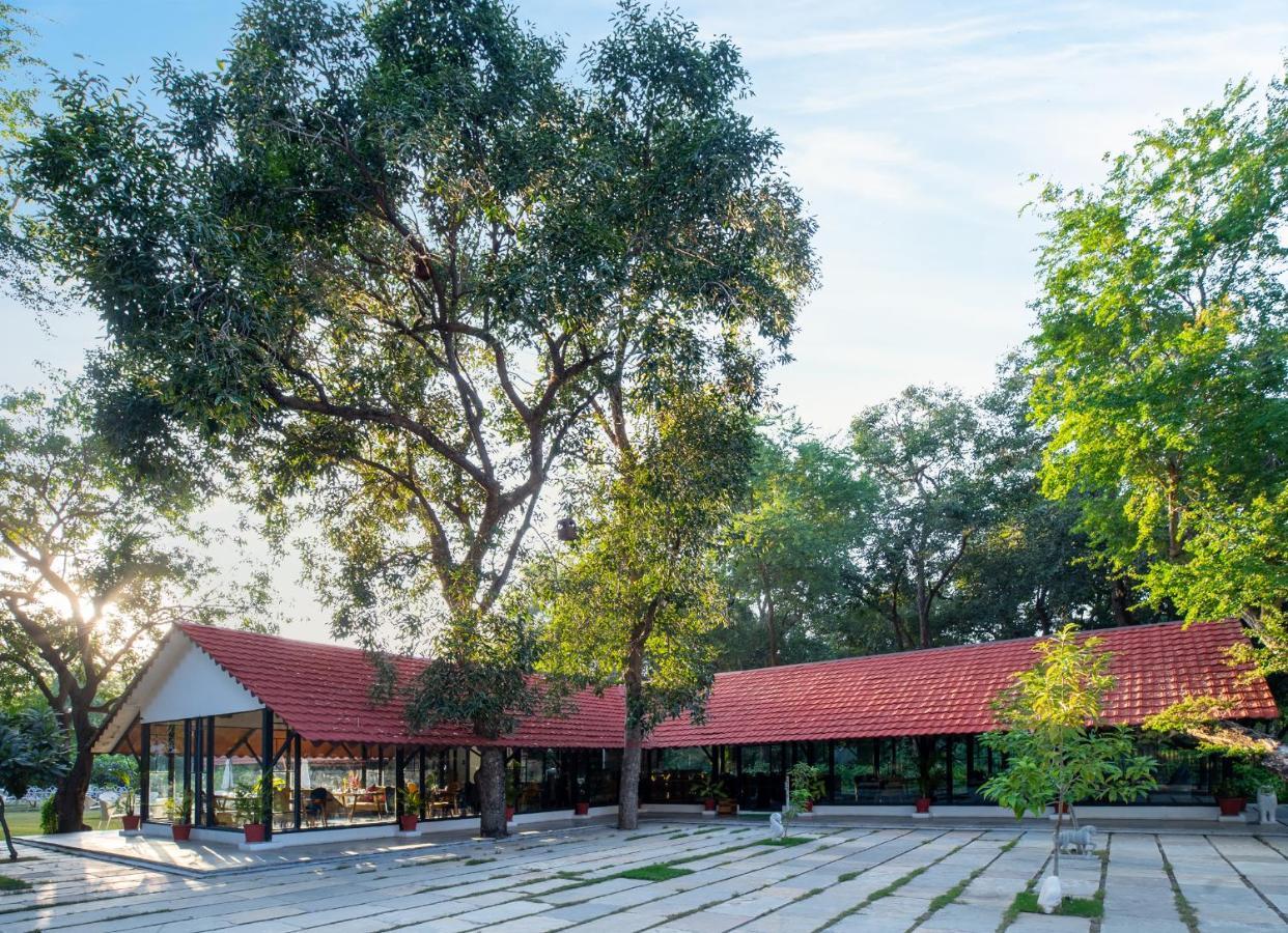 Aranya Vilas - A Nature Resort Udaipur Exterior foto